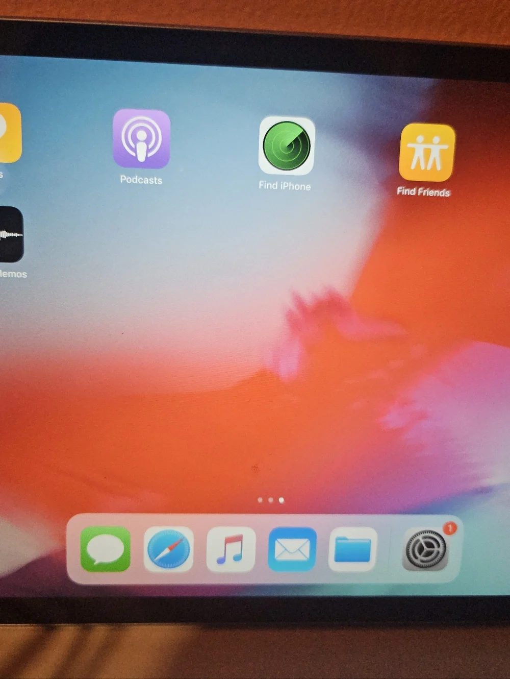 Apple iPad Mini 3 Tablet